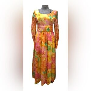 Vintage 1960’s Floral Long Sleeve Maxi Dress